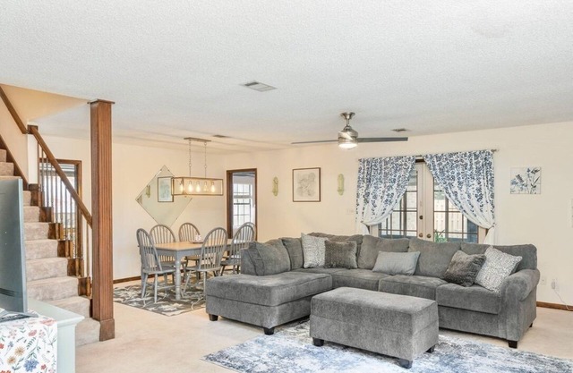 Pensacola Beach Getaway Near Bay Bluffs Park & PNS