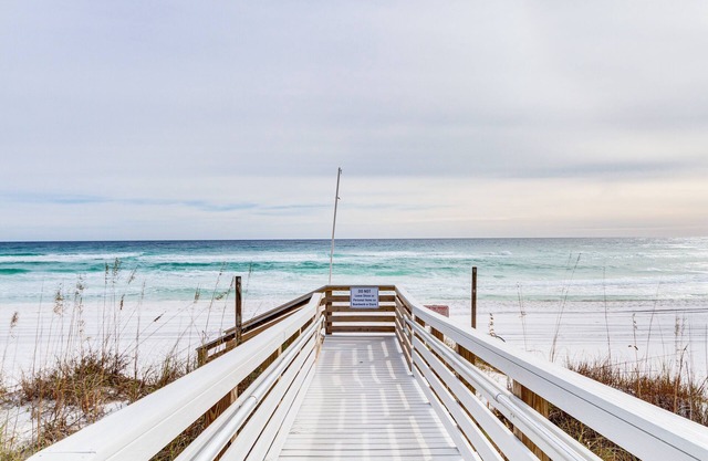 Pensacola Beach Condo w/Patio & Access to Beach!