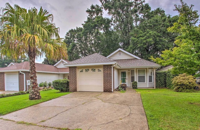 Pensacola Home w/ Pet-Friendly, Fenced Yard