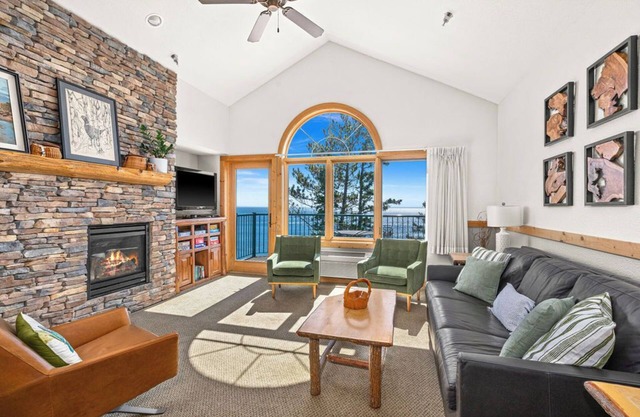 Penthouse king suite with pool & hot tub