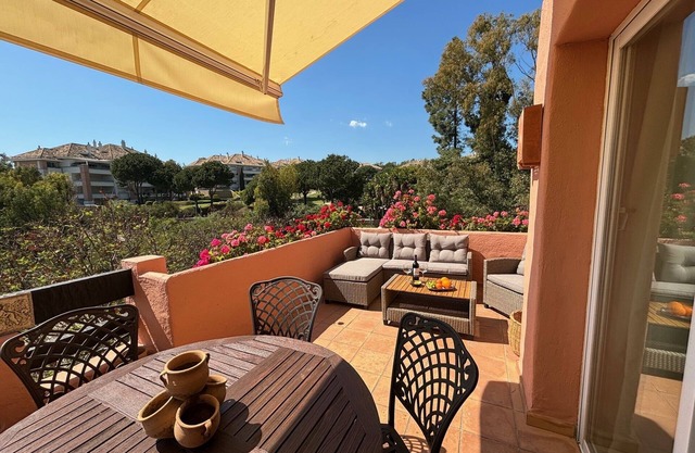 Penthouse Marbella 3 Beds/3 Baths Sun, Sea & Sip a Sangria, Sunset Terrace