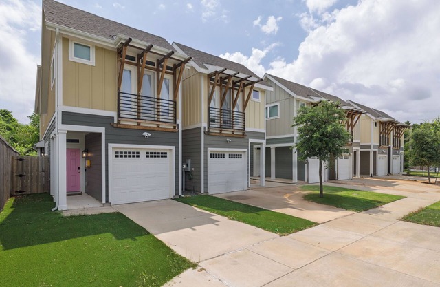 Perfect for Families & Groups, Prime Location