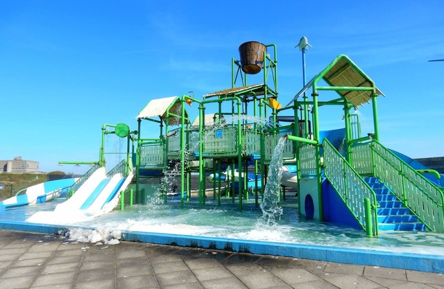 Perfect Haamstede Getaway | Group Haven near Burgh-Haamstede & Nature activities