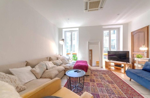 Perfect large beautiful apartment for Families with Children in Centre of Nice