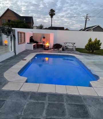 Perfect long stay,near Rondevlei nature reserve,wifi