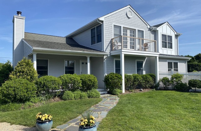 Perfect Southampton Getaway - Pristine Home with Water Views