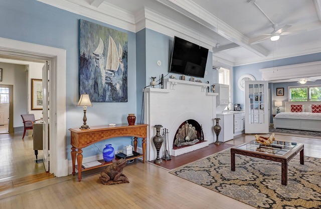 Perfect Starland 3 Bedroom, Heated Pool Access