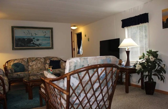 Perfect StayCation Spot Pacific City&Pet Friendly!