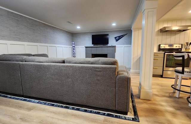 Perfectly located home in Logan Utah. Minutes from USU and next to Logan Canyon!