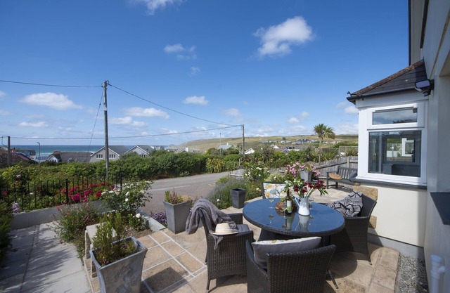 Perranhaven - a house that sleeps 6 guests in 3 bedrooms