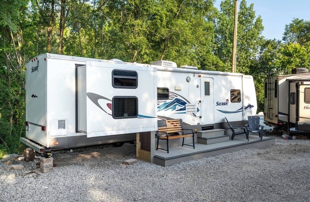 Pet-Friendly 2BR Camper with Fire Pit and Grill