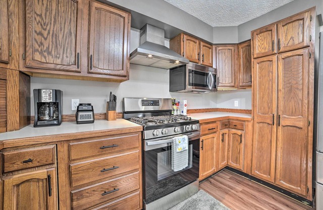 Pet-Friendly Home w/Hot Tub in Northern Michigan!