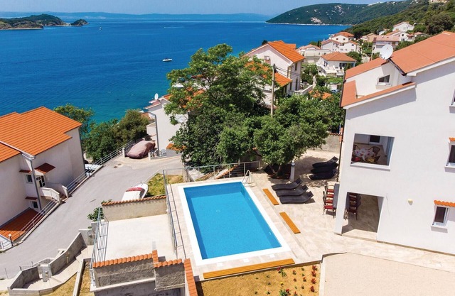 Pet friendly home in Supertarska Draga