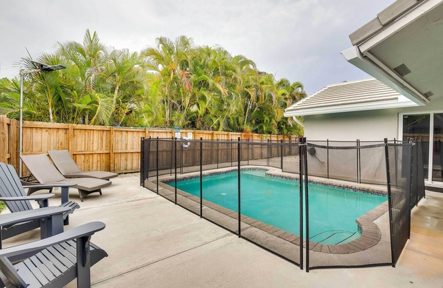 Pet-friendly Paradise w/Pool ~ 6 Mi to Beach!