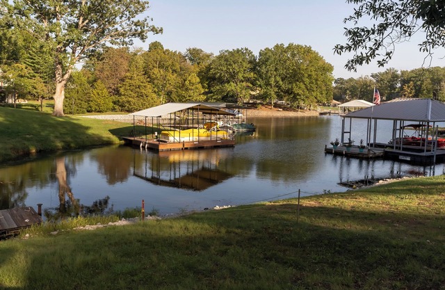 Pet Friendly/Professional Host/Kayaks/Waterfront