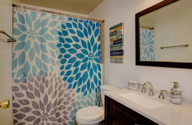 Pet Friendly w/ great central location!