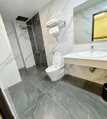 Phượng Hoàng hotel mỗ lao
