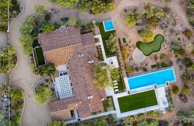 Phoenix/Scottsdale ultimate single level mountain estate