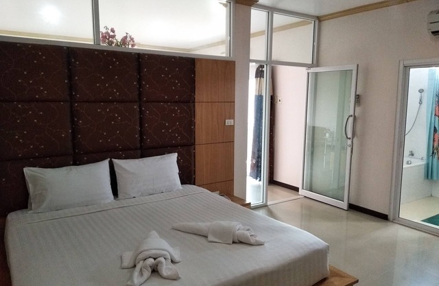 Phusuay Park View Hotel