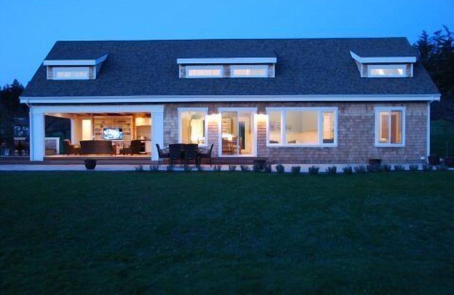 Picturesque Westcott Bay Cape Cod on 5 Acre Estate -Walk to Roche Harbor