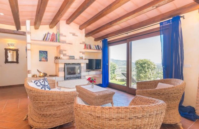 Picuccia (AZA110) by Interhome