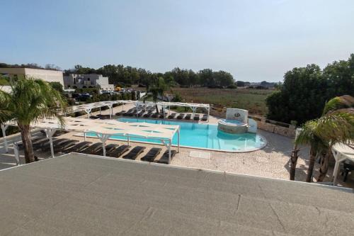 Pino Resort with shared pool