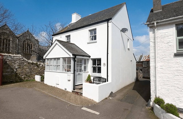 Pippin Cottage - Character Cottage Close to Salcombe