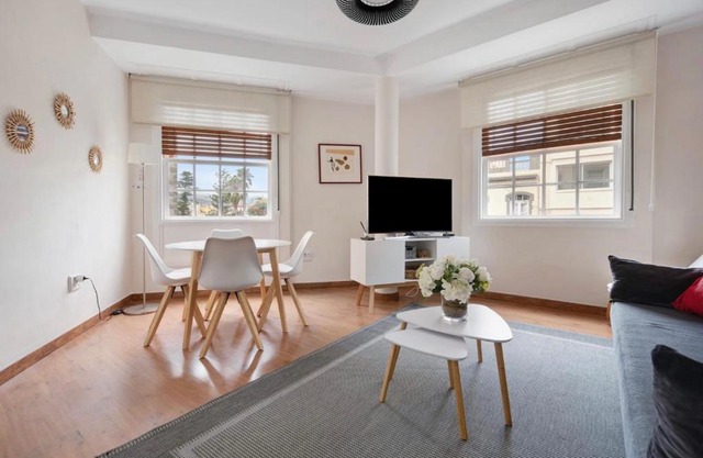 PISO AUDITORIO CENTRO LA OROTAVA