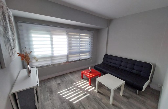 Piso paseo sada tres dormitorios