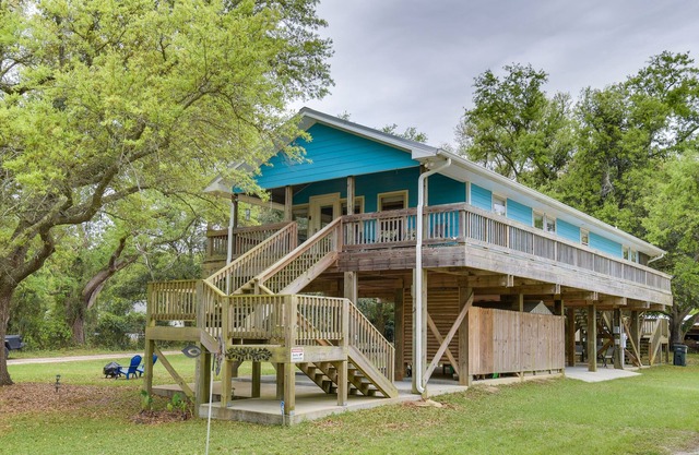 Plash Place - Gulf Shores Home 6 Mi to Beaches!