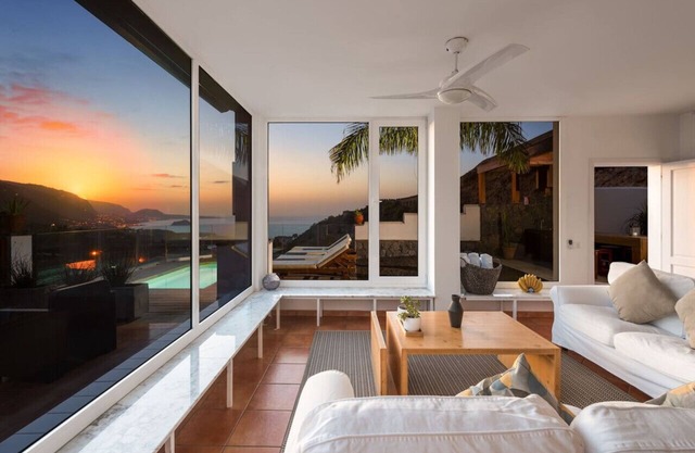 Plunge pool, terraces, garden, BBQ & lounge [A]