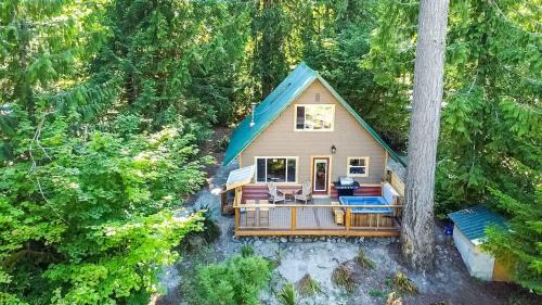 PNW River Cabin