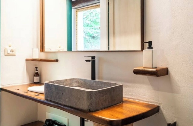 Podere Tepolino: among olive trees, quiet and Monte Amiata