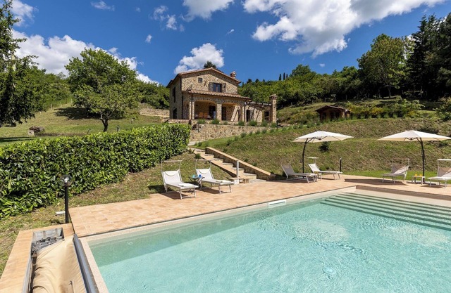 Poggio delle Lumie 6, Emma Villas