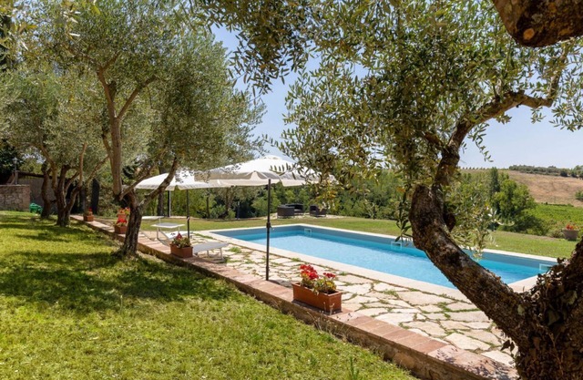 Poggio Vitignano Charming Cottage W/Pool & Parking