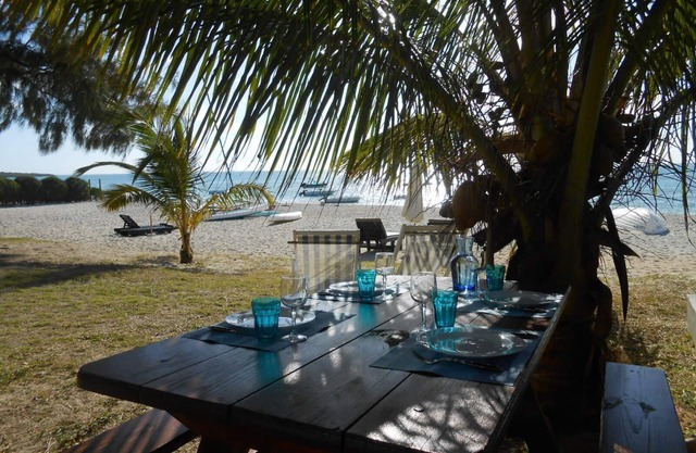 Pointe D Esny: House/Villa - Pointe d'Esny