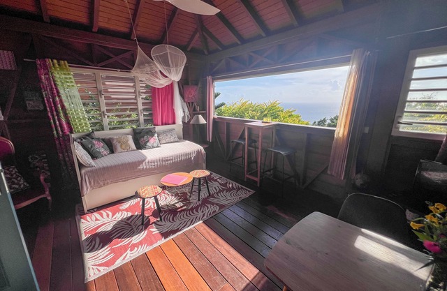 PomKajou Gîte - Racines e Zel Estate