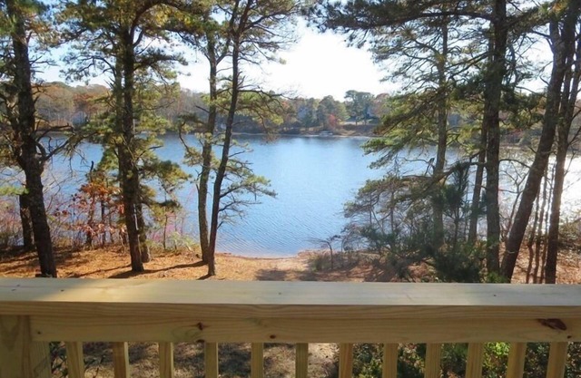 Pond Front Beach Pet Friendly AC WiFi