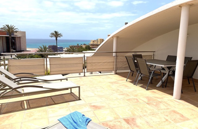 Pool, few min from the sea, protected inner courtyard