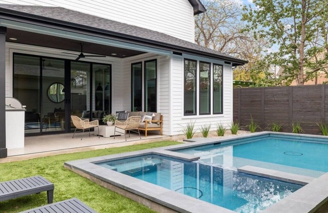 Pool, King Beds, Loft | The Frederick - Portoro