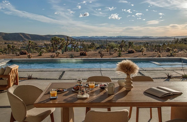 Pool - Spa - Fire pit - Views - BBQ - Bella Nova