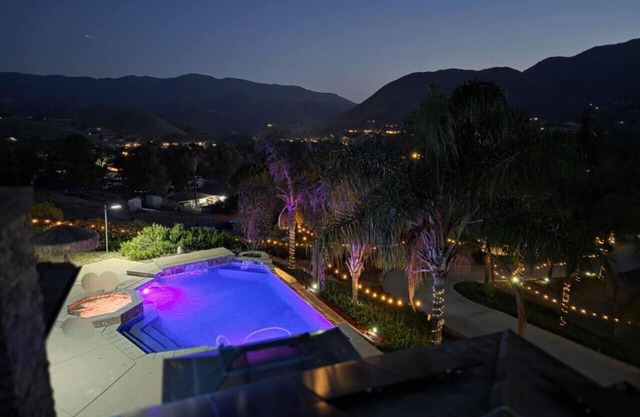 Pool/Spa/Golf/Pickelball Amazing Resort nearCasino