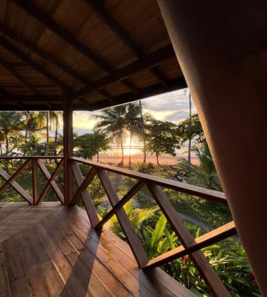 Popochos Beach Eco Lodge