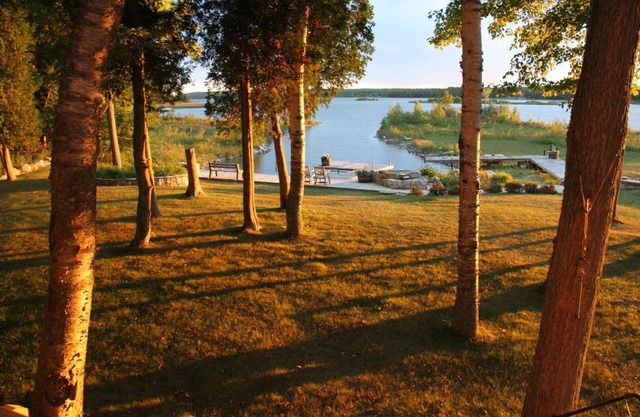 Popular Figenscaus Bay House With Private Dock