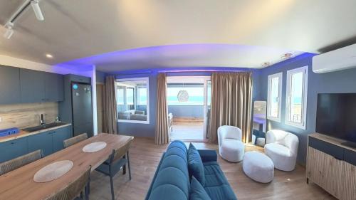POSEIDON Seaview Presidential