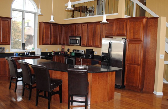 Powers Lake House- Sleeps 12: