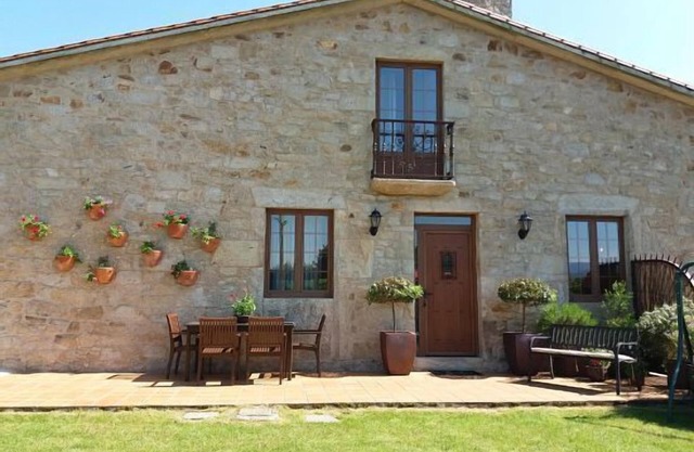 Praia de Rinlo house for 8 people