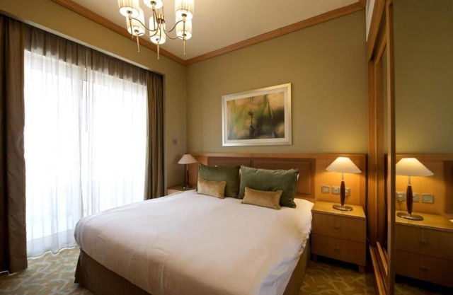 Premier One Bedroom City View Near Al Burj Square