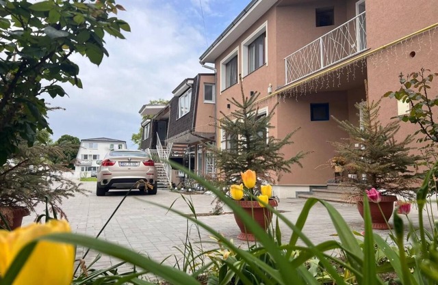 PREMONT STUDIOS GHIMBAV