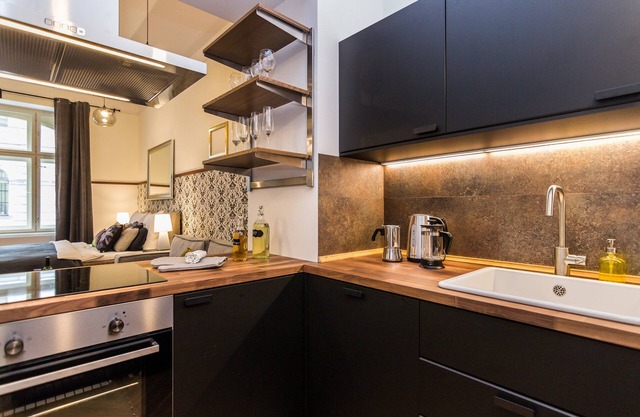 PRG Trendy Central APT by Michal&Friends